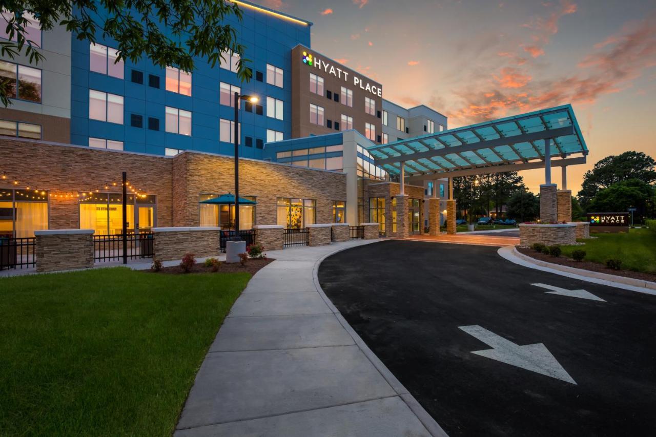 Hyatt Place Hampton Convention Center Extérieur photo